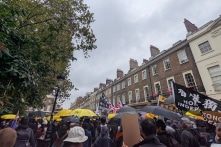 Các nhà lập pháp Mỹ kêu gọi hủy bỏ ‘Siêu đại sứ quán’ của ĐCSTQ tại London