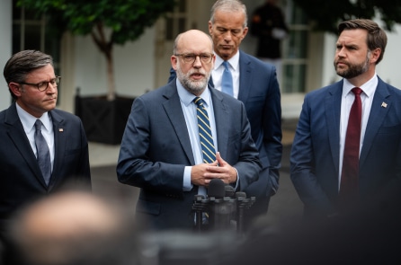 Bộ Năng lượng Mỹ chấm dứt nhiều dự án khí hậu, tiết kiệm hơn 7,5 tỷ USD