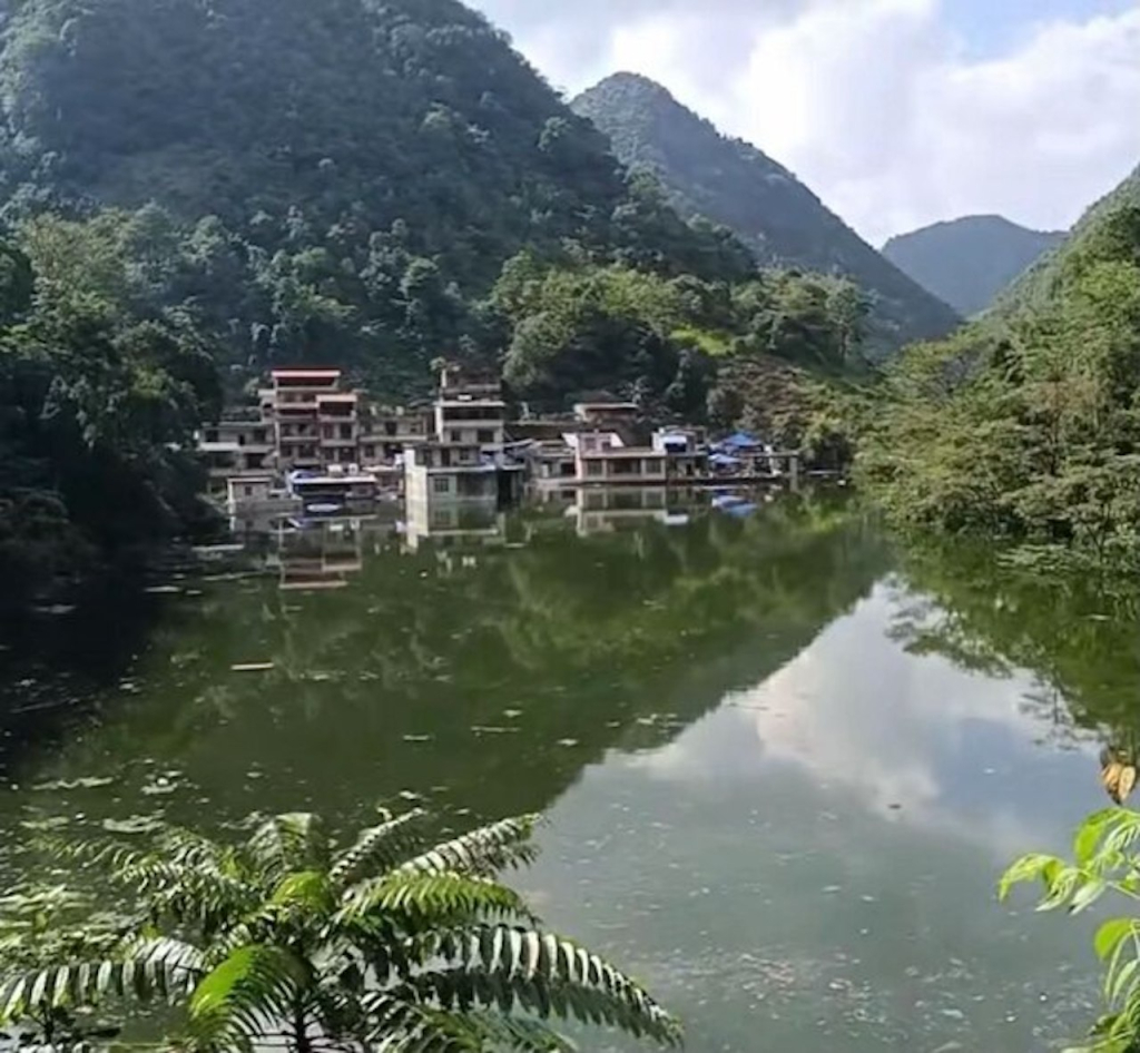 id14616303 photo 2025 10 14 21 08 10