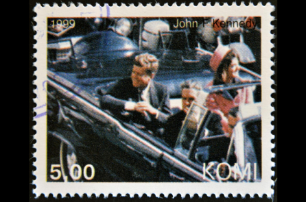 Nga trao hồ sơ vụ ám sát Tổng thống Kennedy cho nữ nghị sĩ Mỹ