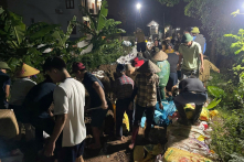 Lũ sông Cầu vượt báo động III, xã Đa Phúc (Hà Nội) khẩn cấp di dời dân