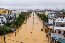 Mưa lớn lịch sử tại đỉnh Bạch Mã (Huế) gần kỷ lục thế giới