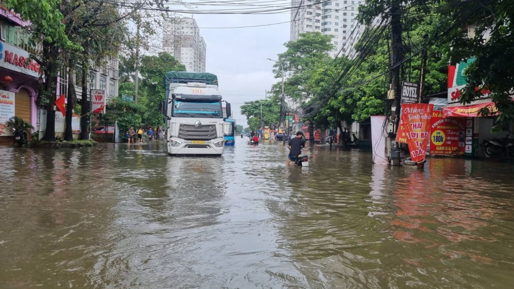 ngap lut banh xe may