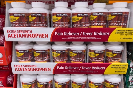 Texas kiện Johnson & Johnson cùng Kenvue, cáo buộc lừa dối, nguy cơ tự kỷ liên quan Acetaminophen