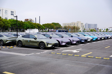 Chuyên gia TQ: Các đại lý ô tô ở Trung Quốc càng bán nhiều thì càng lỗ nhiều