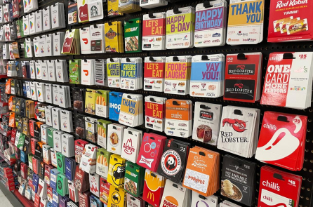 Tội phạm Trung Quốc rửa tiền thông qua thẻ quà tặng ở Mỹ, số tiền hơn 1 tỷ USD