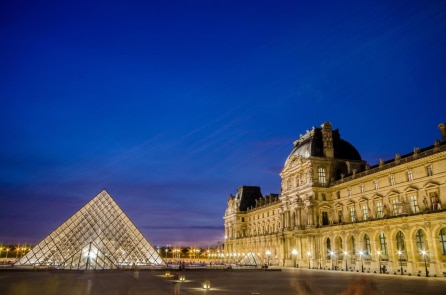 Vụ cướp Louvre là việc nội bộ, an ninh sơ hở, cảnh sát bắt nhiều nghi phạm