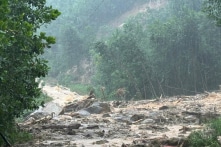 Đà Nẵng: Mưa rất lớn, vùng núi sạt lở, lũ, thủy điện tăng xả lũ