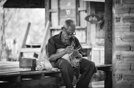 Vùng nông thôn Trung Quốc: Nỗi lo tự tử ở người cao tuổi ngày càng tăng