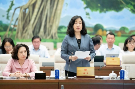 Sinh đủ hai con được ưu tiên mua nhà ở xã hội, tăng thời gian nghỉ thai sản