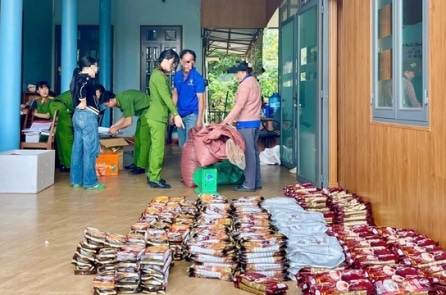 Tạm giữ giám đốc công ty nghi sản xuất hàng tấn cà phê giả tại Gia Lai