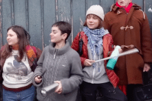 Nhà hoạt động môi trường Greta Thunberg bị cấm vào Venice, Ý vì nhuộm xanh kênh Grand Canal