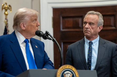 Tổng thống Trump: ‘Obamacare tệ hại; Chăm sóc sức khỏe tệ nhất với giá cao nhất’