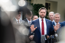 Ông Vance: Kỳ nghỉ lễ sắp tới có nguy cơ trở thành “thảm họa” vì chính phủ đóng cửa