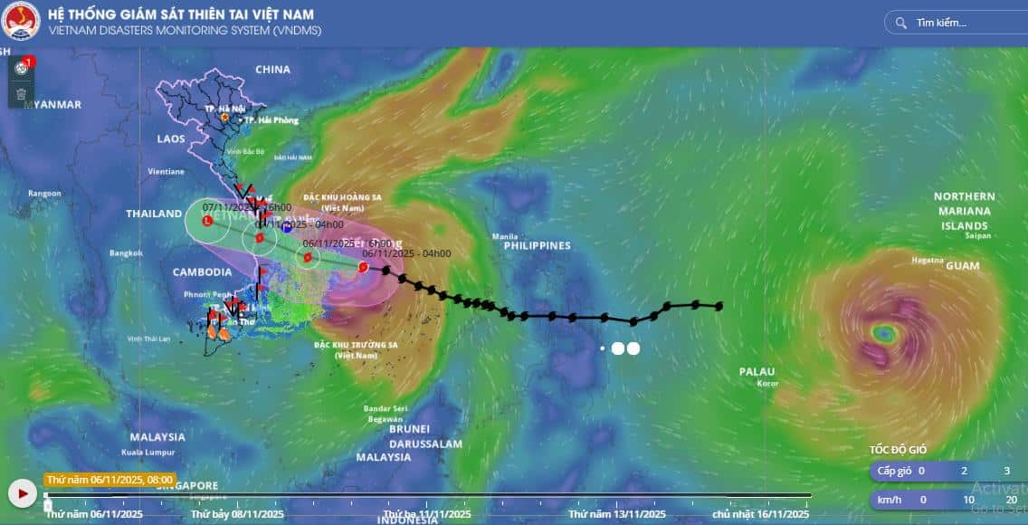 bao so 13 dac biet nguy hiem sap do bo vao dat lien