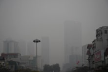 Chất lượng không khí ở Hà Nội và miền Bắc đạt mức rất xấu vào sáng 30/11