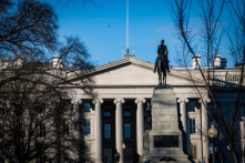 Mỹ trừng phạt 32 cá nhân, tổ chức toàn cầu giúp Iran phát triển tên lửa và UAV