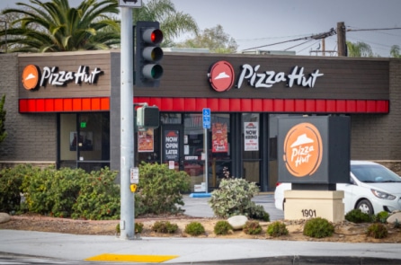 Pizza Hut có thể đổi chủ: Tập đoàn mẹ cân nhắc phương án bán chuỗi cửa hàng toàn cầu
