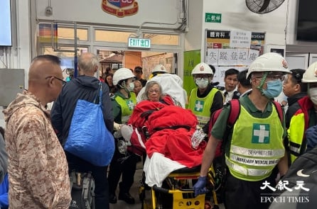 Cháy ở Hồng Kông: Tìm thấy 55 người chết, cứu được 56 người bị thương tại hiện trường