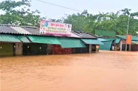 Lũ các sông miền Trung tiếp tục lên mức báo động 3