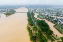 Mưa lũ ở miền Trung: 44 người chết và mất tích, 76 người bị thương