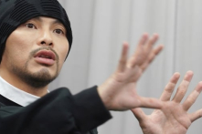 Namewee bị nghi dính líu án mạng, nhằm đánh lạc hướng khỏi vụ Vu Mông Lung?