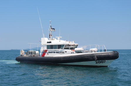 Tàu chở khoảng 100 người vượt biên bị chìm ở biên giới Malaysia–Thái Lan, chỉ 13 người được cứu sống