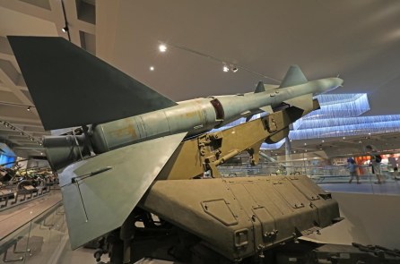 Phân tích ảnh vệ tinh của CNN cho thấy ĐCSTQ mở rộng căn cứ tên lửa