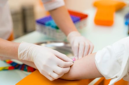 CDC Thượng Hải yêu cầu lấy mẫu máu và mẫu sinh học của học sinh