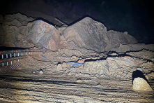 Sạt lở tại 2 đèo ở Khánh Hòa khiến 3 người bị vùi lấp, 5 người thương vong