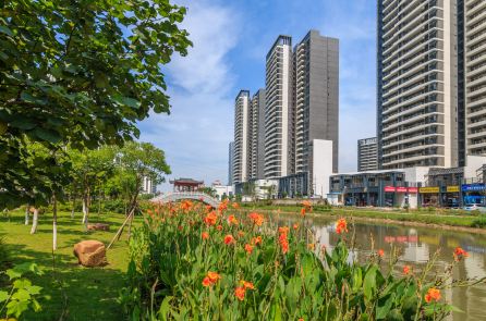 Biệt thự bi thảm nhất Quảng Châu, TQ: Giá từ 5 triệu xuống 40 vạn NDT vẫn không ai mua