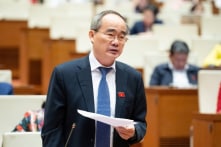 Việt Nam nguy cơ dư 1,5 triệu nam giới, ĐBQH cho rằng ‘không nên thiên vị sinh con trai’