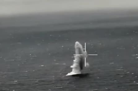 Trung Quốc phóng 27 rocket vào vùng biển Đài Loan trong ngày thứ hai tập trận