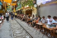 Du lịch Việt Nam đạt kỷ lục với hơn 19,1 triệu lượt khách quốc tế trong 11 tháng