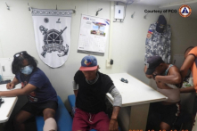 Philippines tố cáo: Hải cảnh Trung Quốc dùng vòi rồng tấn công ngư dân, nhiều người bị thương Philippines tố cáo: Hải cảnh Trung Quốc dùng vòi rồng tấn công ngư dân, nhiều người bị thương