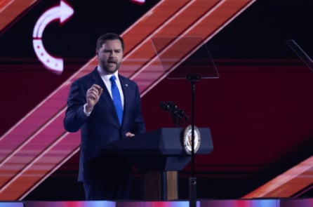 Ông Vance tuyên bố cứng rắn chống bạo lực cánh tả tại hội nghị ‘Turning Point America’