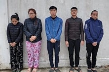 Khởi tố 5 bị can trong đường dây buôn thuốc lá giả tại Hà Tĩnh