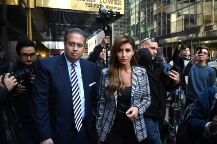 Bà Alina Habba, cựu luật sư của ông Trump, quyền công tố viên tại New Jersey từ chức