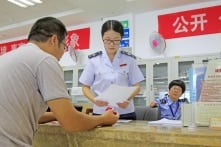 Hơn 1.800 người  Trung Quốc thuộc nhóm “song cao” bị điều tra thuế