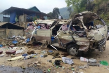 Vụ lật xe 9 người tử vong ở Lào Cai: Đề xuất dựng công trình tưởng niệm các nạn nhân