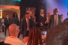 Jack Ma xuất hiện tại châu Phi, được Tổng thống Rwanda tiếp đón