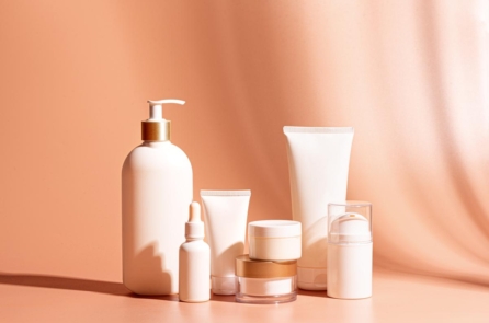 77 mỹ phẩm bị thu hồi, có nhiều loại dầu gội, sữa tắm phổ biến