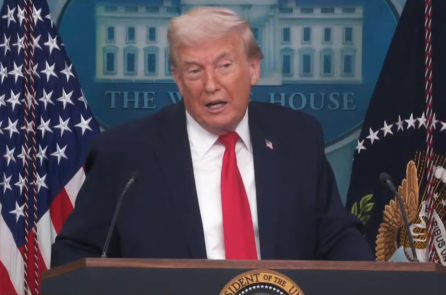 Ông Trump bàn về Greenland: Sẽ xây dựng phương án khiến NATO hài lòng