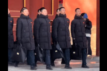 TQ: Báo quân đội nói về tham nhũng, tránh Trương Hựu Hiệp; truyền thông quốc tế truy vấn