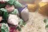 Công an TP.HCM phát hiện và tiêu hủy hơn 30 tấn thực phẩm không rõ nguồn gốc