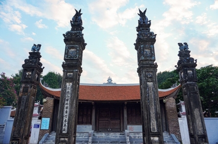 Làng cổ Hoàng Xá