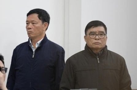 Hai cựu thiếu tướng bị đề nghị 2 năm 6 tháng đến 3 năm tù vụ đất sân bay Nha Trang