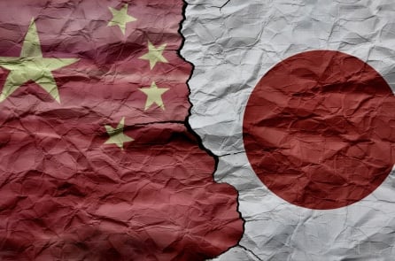 TQ cấm xuất khẩu đất hiếm và hàng lưỡng dụng sang Nhật, căng thẳng gia tăng