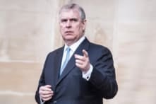 Hồ sơ Epstein: Hoàng tử Andrew có quan hệ mật thiết với ông Tập Cận Bình