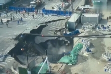 TQ: Công trường metro Thượng Hải sụt lún lớn, chủ đầu tư nói “do rò rỉ cục bộ”